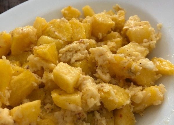 kahvaltiya-nefis-yumurtali-kasarli-patates-0-rbVzbLRG.jpeg