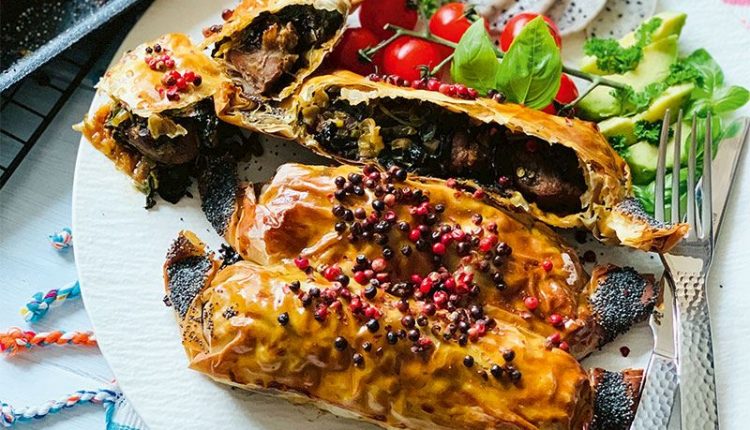 ispanakli-etli-borek-dHkDmM1Z.jpg