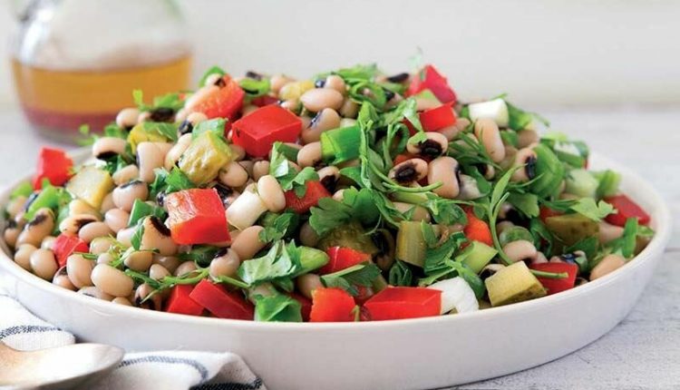 kuru-borulce-salatasi-A6JTH1B2.jpg