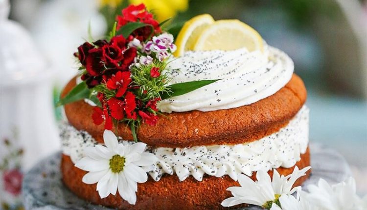 limonlu-hashasli-ve-kremali-kek-AqMsSkMa.jpg