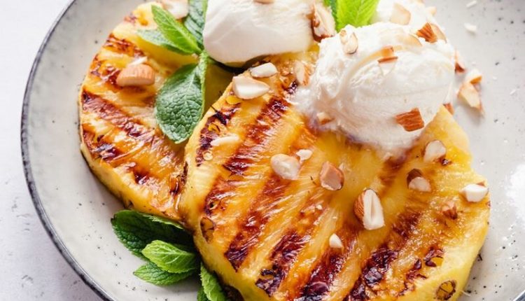 thai-grilled-pineapple-Wn2g5IEH.jpg